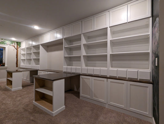 Crofton Project Desk and Media Center