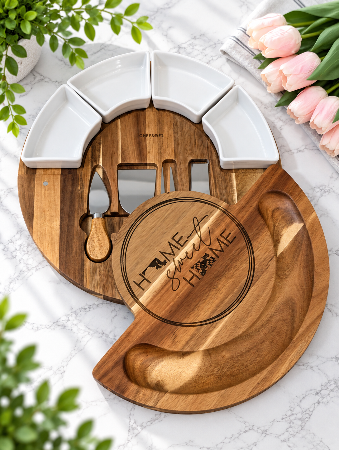 Maryland Themed Circular Marble and Acacia Serving Board