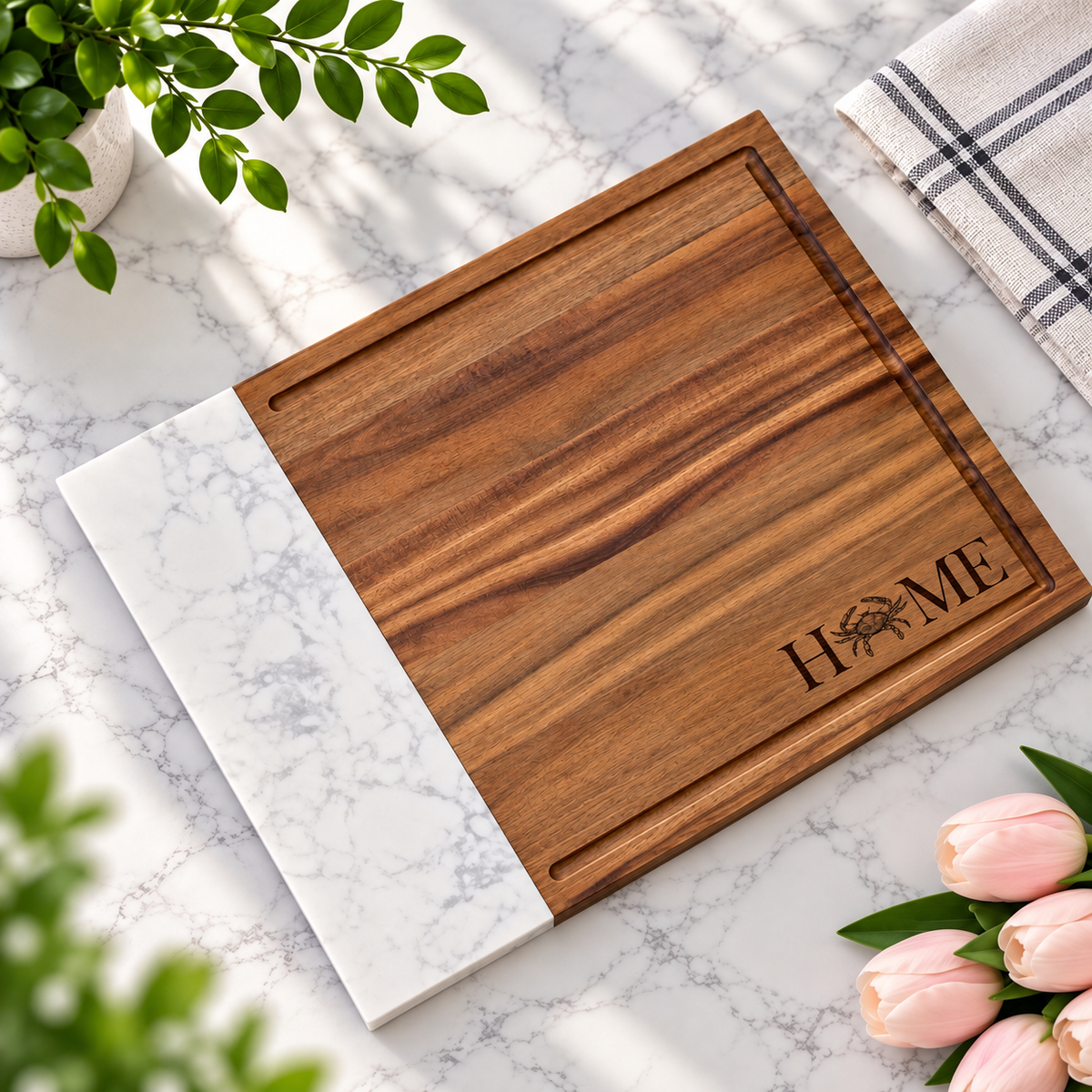 Maryland Themed Marble & Acacia Wood Serving Board