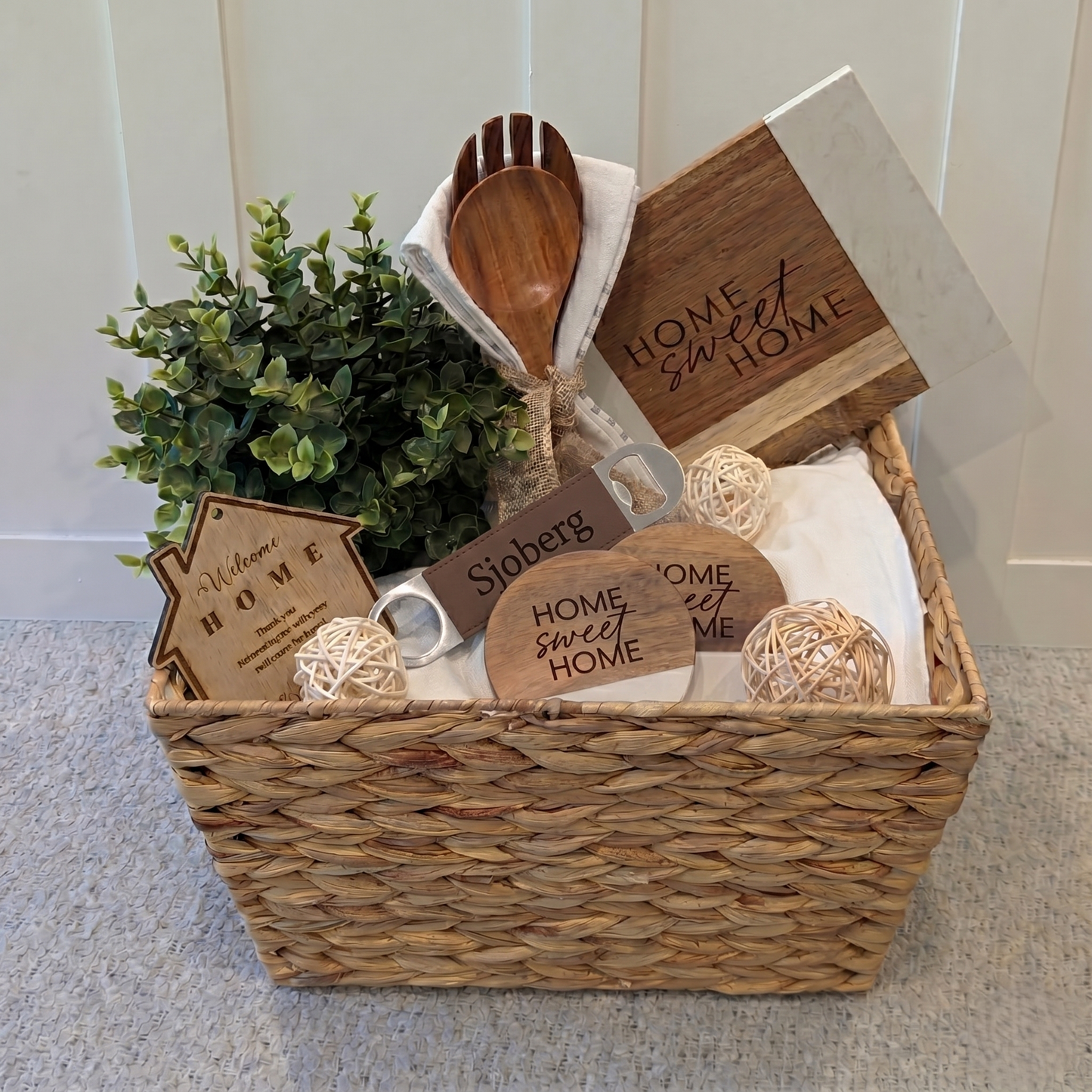 The Warm Welcome Gift Basket