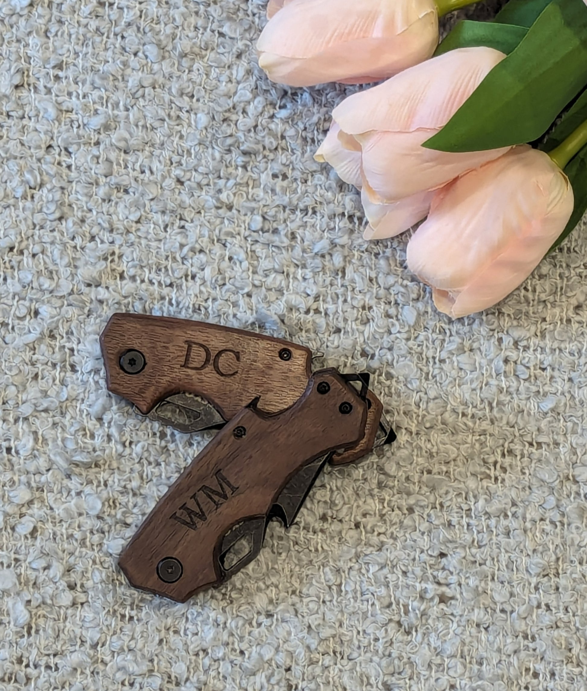 Knife_edited (1).jpg